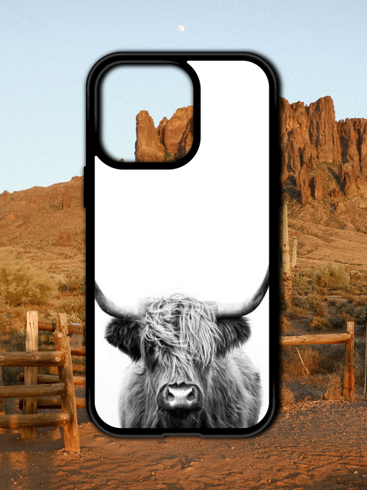 HIGHLAND COW IPHONE CASE